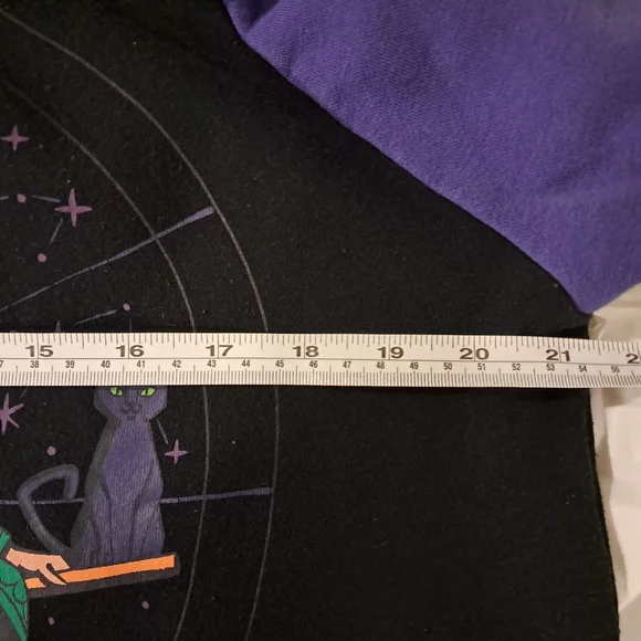 Women's Disney - Our Universe black & purple Hoodie | Size L - Picture 7 of 7